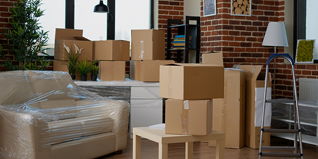 Déménagement avec garde meuble : organisation et coût